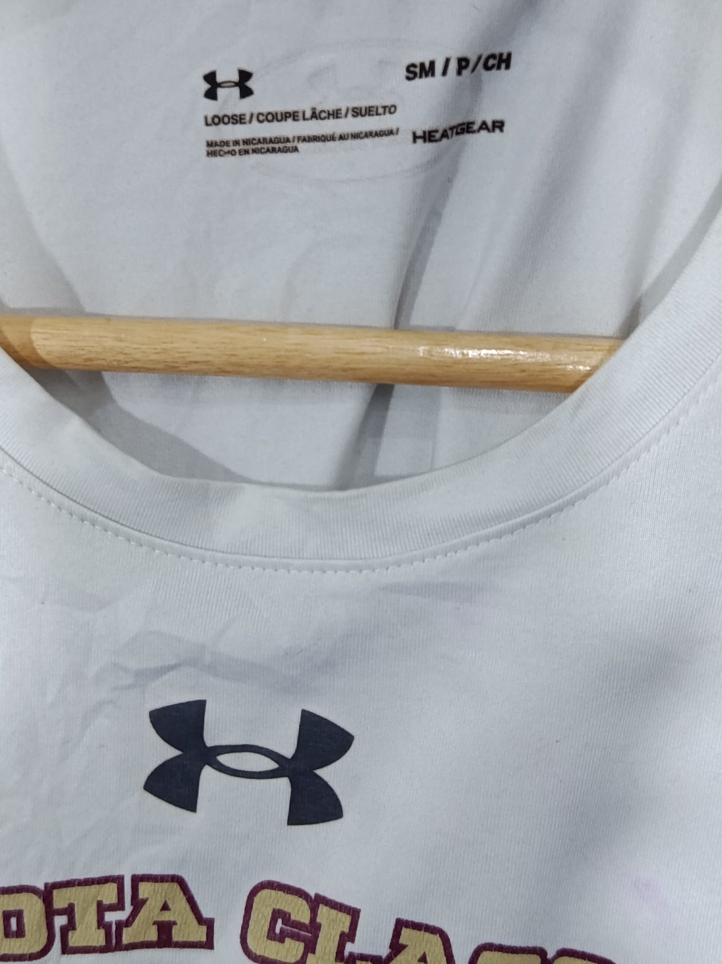 UNDER ARMOUR MEN ROUND NECK T-SHIRT Size S