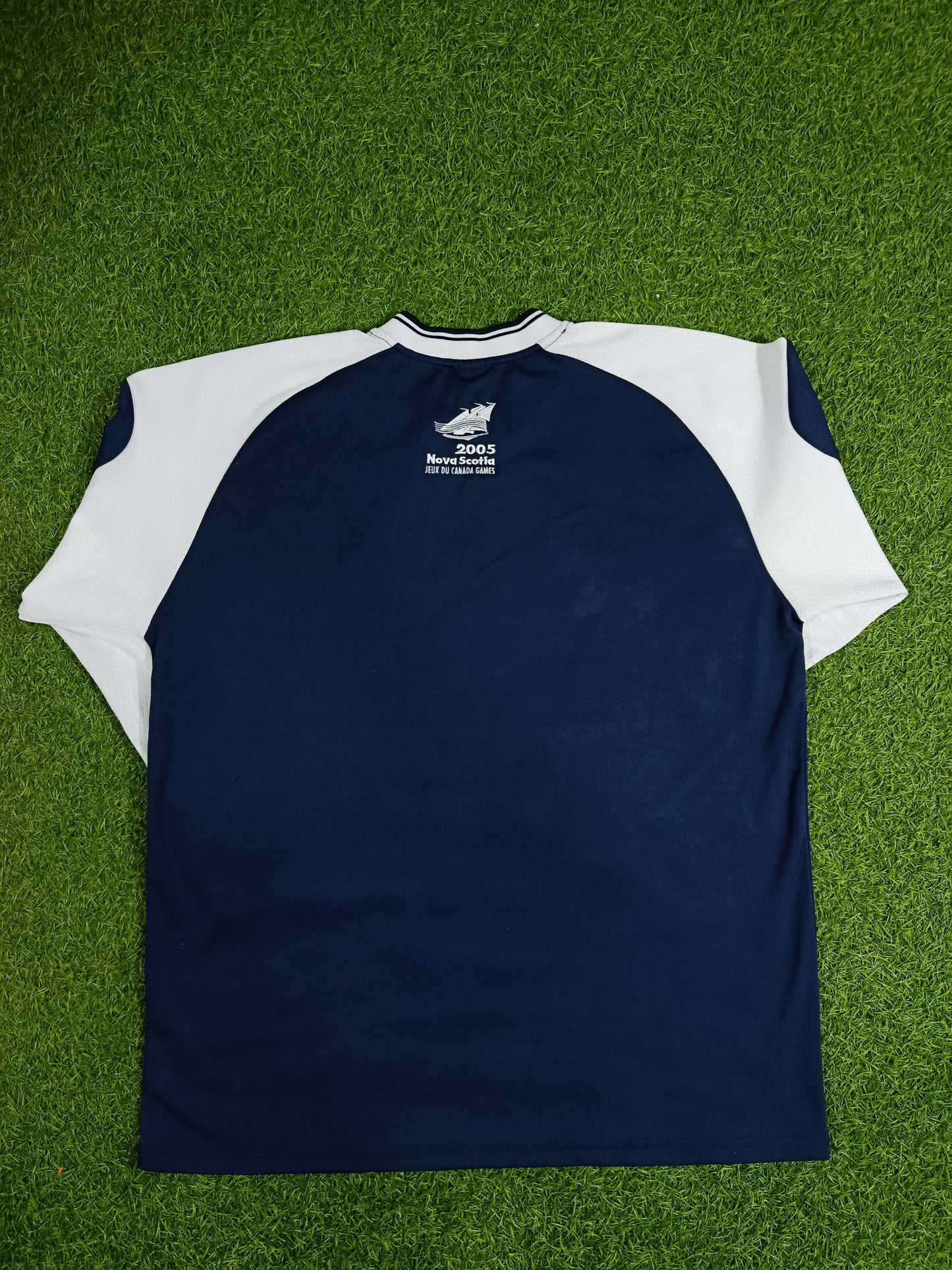 REEBOK MEN T-SHIRT Size M