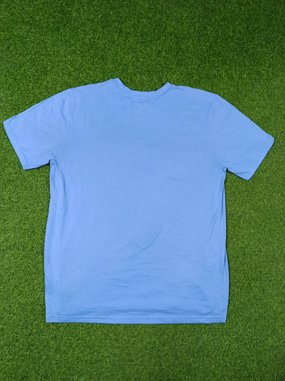 NIKE MEN ROUND NECK T-SHIRT Size XL